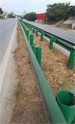 【項(xiàng)目建設(shè)】市公路局加強(qiáng)國(guó)省干線安防設(shè)施建設(shè)